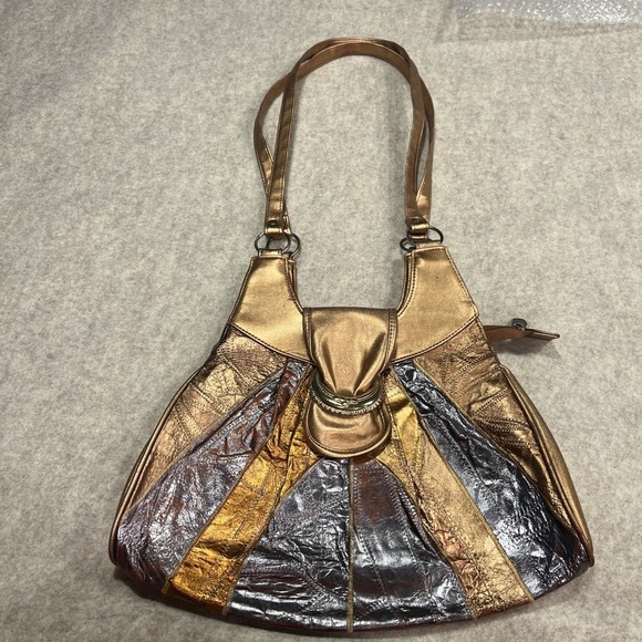 Michelle Handbags Handbags - Y2K Michelle Genuine Leather Metallic Handbag Gold Bronze Copper Italian Purse